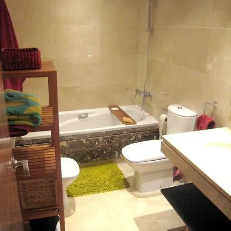 Precioso Atico Con Vistas Y Jacuzzi Privado En La Terraza *